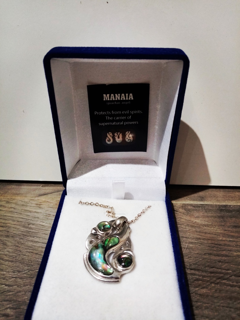 Manaia necklace image 0
